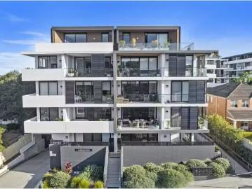 306/4 Auburn Street, POINT FREDERICK Apartment for rent Liste.