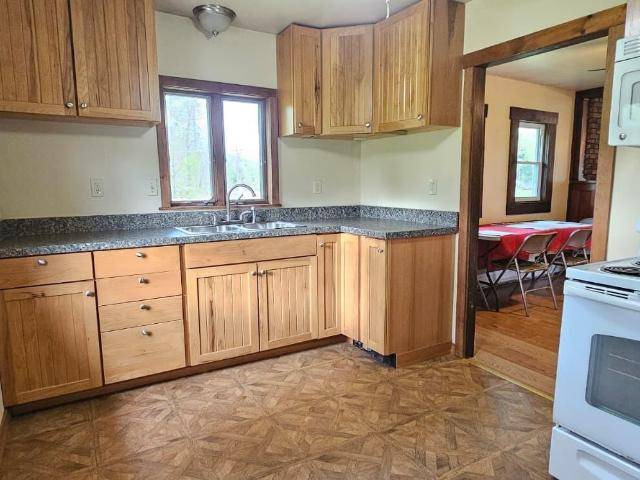 3067 Hancock Highway