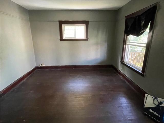 3069 W 105th Street