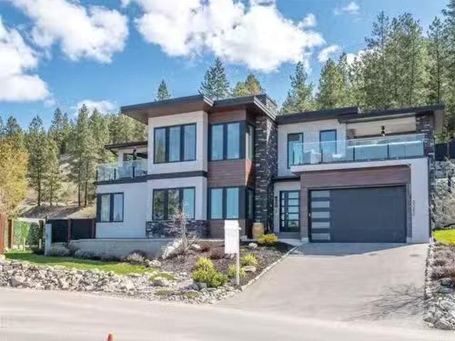 3060 Outlook Way, Naramata, BC, V0H 1N1 Luxury House for sal.