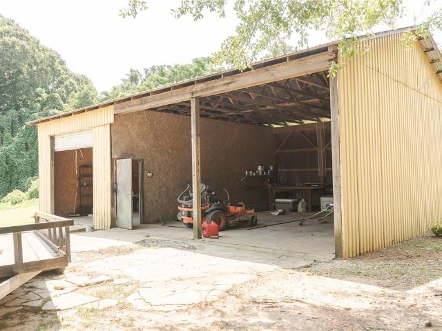 3060 Centerville Road
