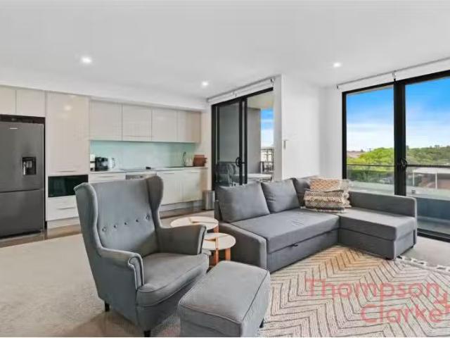 306/11 Ernest Street, Belmont House for rent Listed by Ella C.