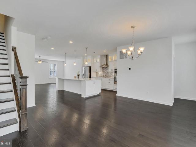 3061 Alan Shepard Street, Herndon, US, VA