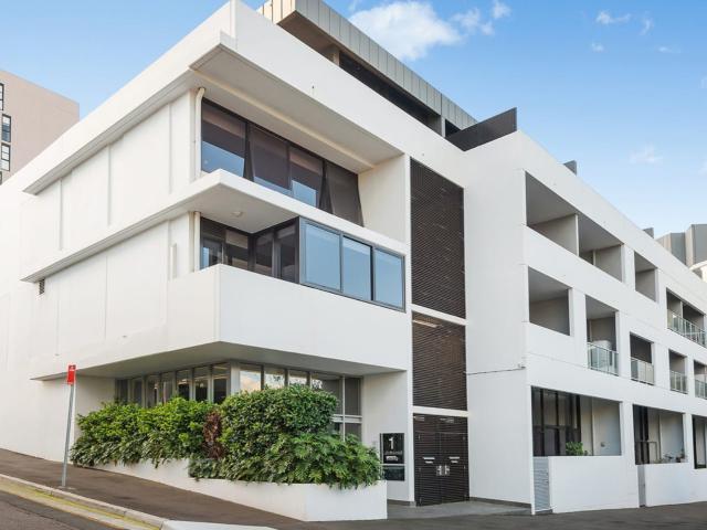 306/1 Lamond Lane, Zetland NSW 2017 Apartment For Rent | Domain