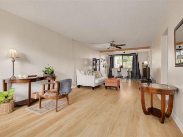 3062 Eastland Blvd, Unit 406, Clearwater, FL 33761 | MLS #TB8521