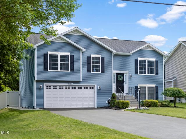 3062 Sunset Lane