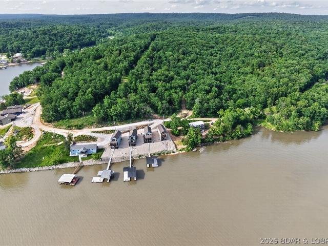 30636 Rapids Hollow