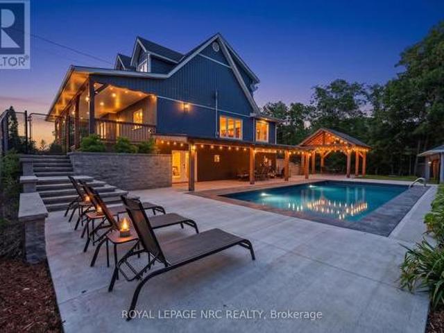 3063 Ninth Street, Lincoln Jordan/Vineland, ON, L2R 6P7 Luxury House for sale | Listing ID X13459 | Royal LePage Carriage Trade Luxury Properties