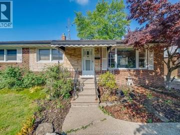 3063 Bruce Avenue, Windsor, ON, N9E 1W3 house for sale | Listing ID 26013 | Royal LePage