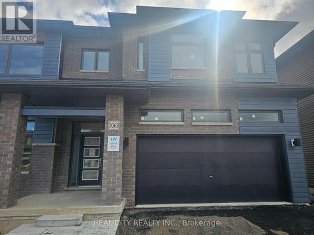 3063 Sandy Acres Avenue, Severn, ON, L3V 6H3 house for sale | Listing ID S12905 | Royal LePage