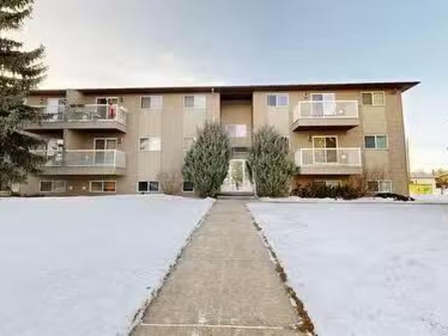 306, 4808 45 Street, Stettler, AB, T4K 1A5 condo for sale L.