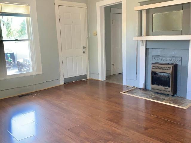 306 Davis Street