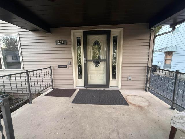306 E Fleming Avenue