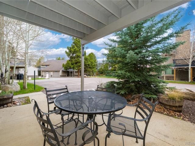306 Elk Lane # 3A