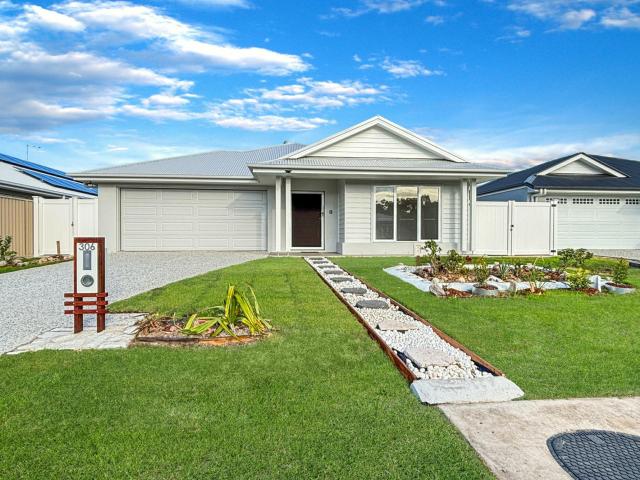 306 Freshwater Drive, Banksia Beach QLD