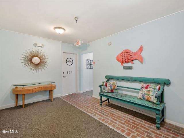 306 Lake Park Boulevard S # 302
