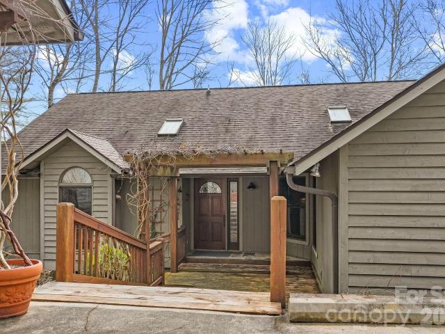 306 S Sequoyah Lane