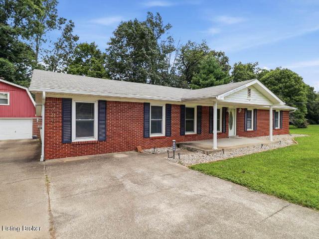 306 Pats Ln