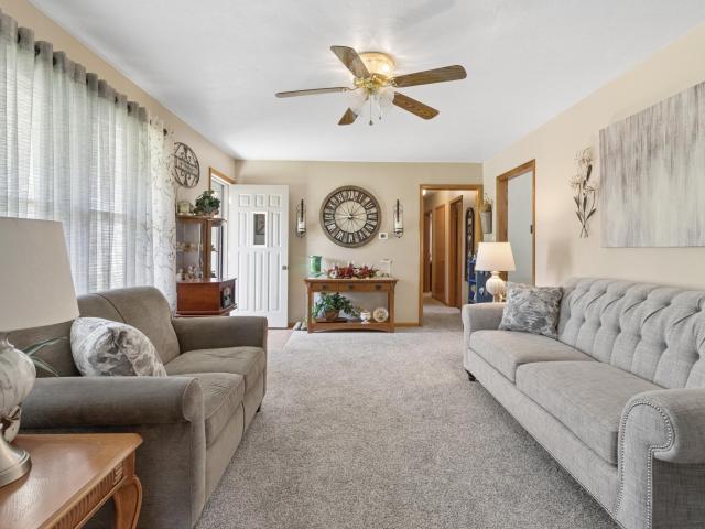 306 W 2nd Street