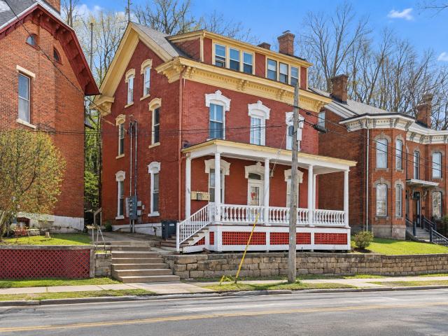 306 W Locust Street