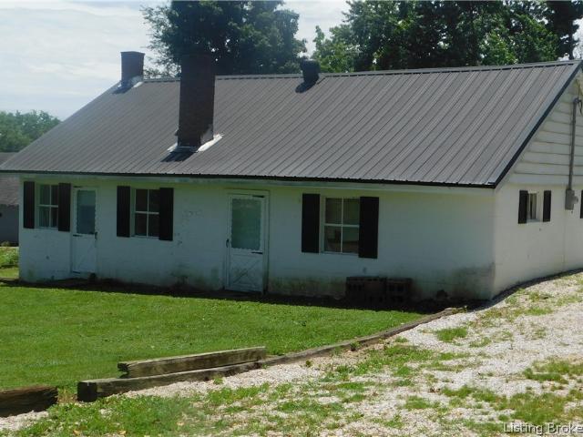 306 W Poplar Street