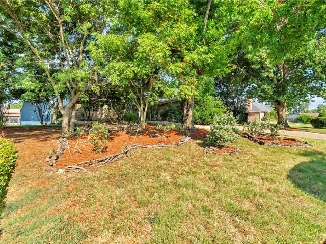 306 Woodlawn Drive