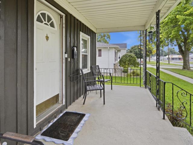 306 Walnut Street