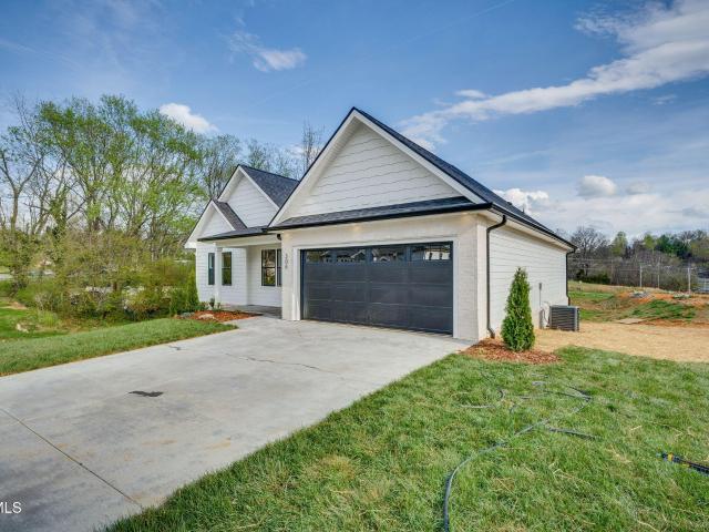 306 Ty'S Place