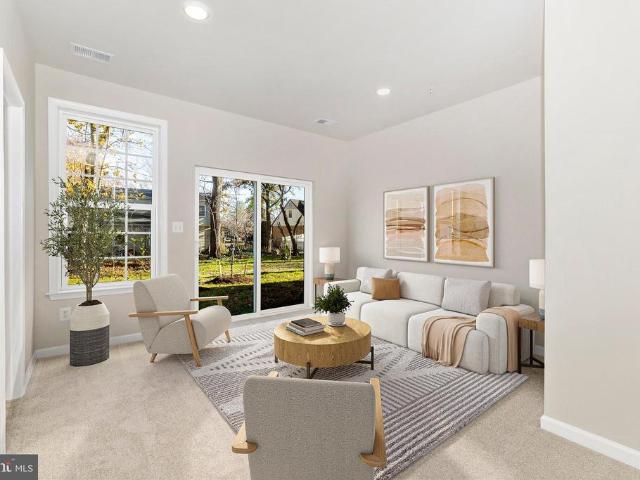 306C Baughmans Lane