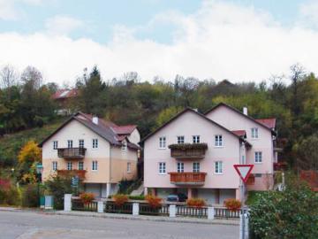 Apartment for rent in 3074