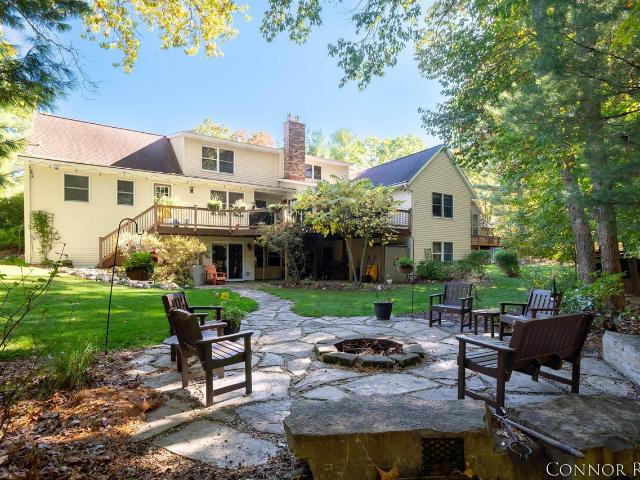 3076 Riverwoods Drive