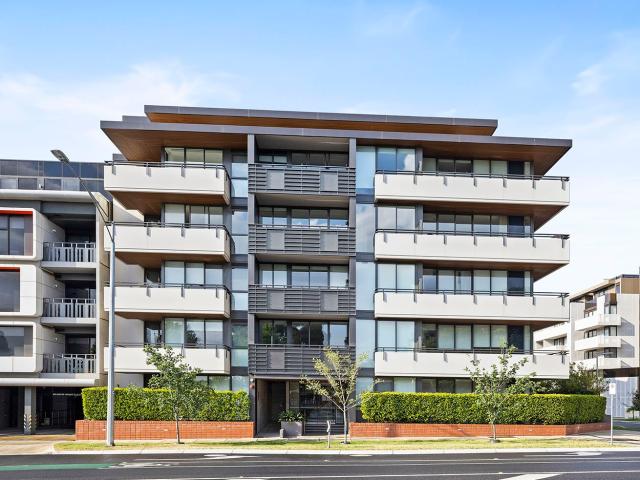 307/8 Station St, Caulfield North