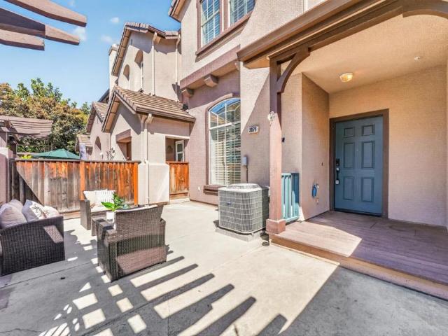 3079 Brunetti Place