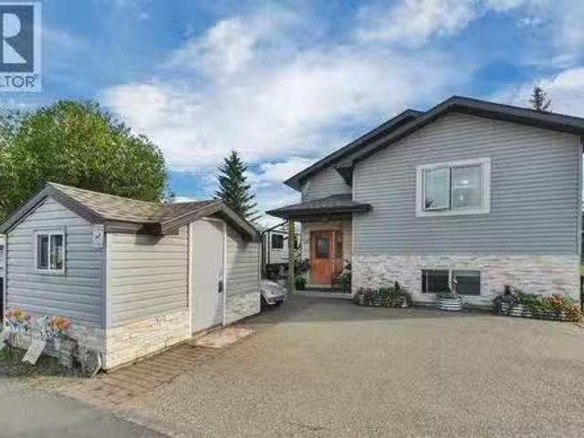 3070, 25074 South Pine Lake Road, Rural Red Deer County, AB, T.