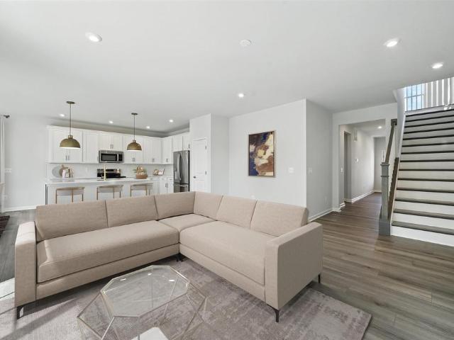 3071 Rambling Brook Ln