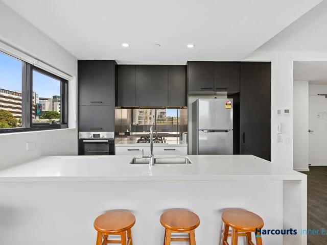 307/28 Wolseley Street, WOOLLOONGABBA, QLD 4102