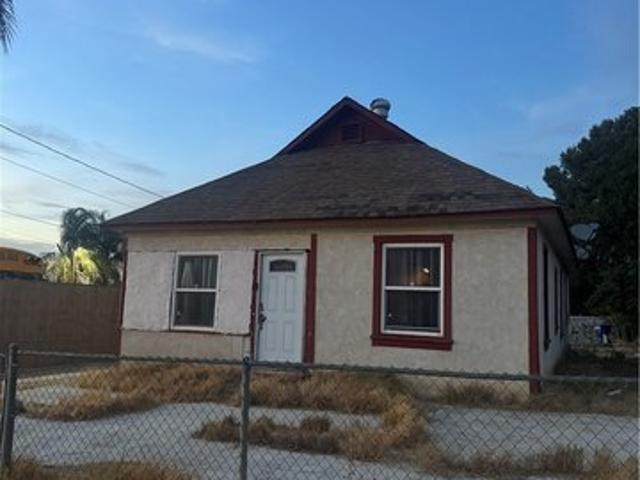 3073 Date St, Riverside, CA 92507
