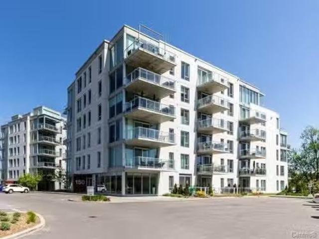 307 150 Ch. De La Grande Côte, Boisbriand, QC, J7G 0B2 condo.