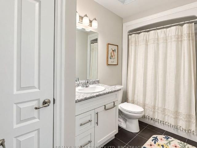 307 212 Lakeport Road, St. Catharines