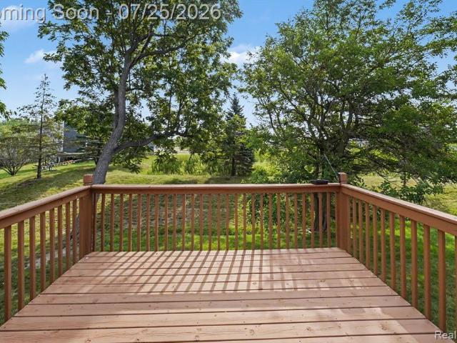 307 Creekwood Circle
