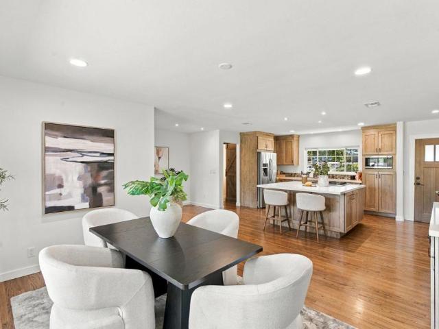 307 Aldwych Road