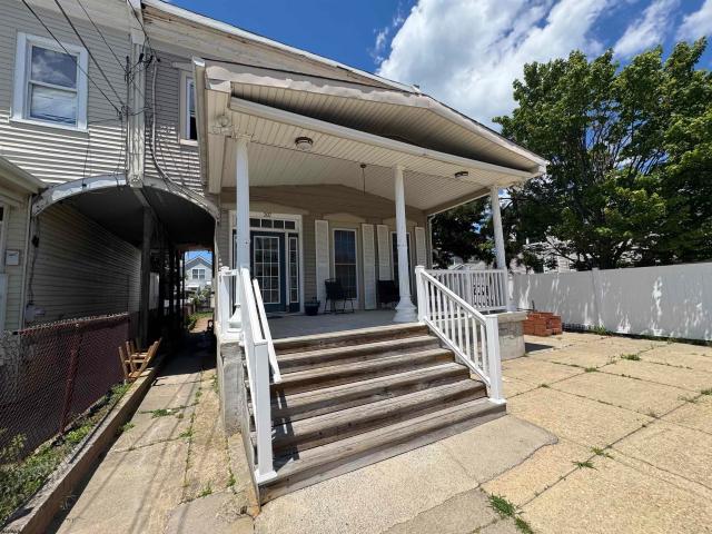 307 Grammercy Pl