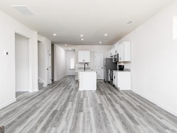 307 Egret Court