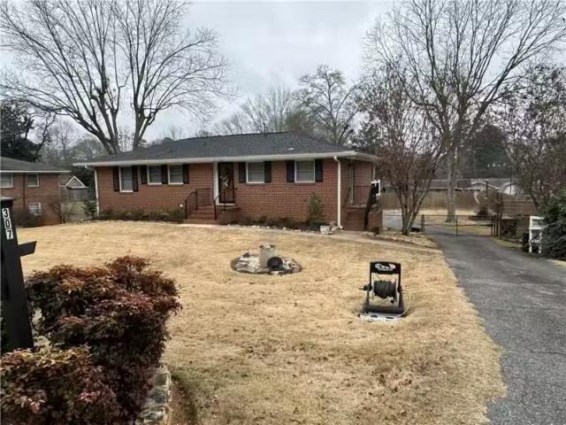 307 HIGHLAND AVE, OPELIKA, AL 36801