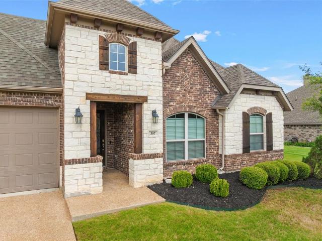 307 Oak Meadow Trail