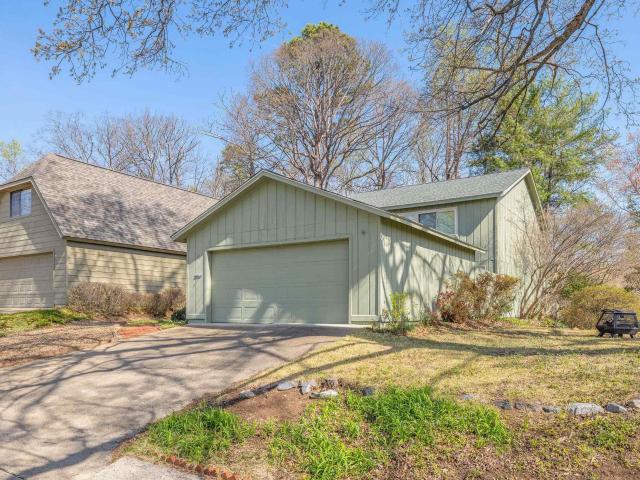 307 Lake Forest Ln, Charlottesville, VA 22901 | MLS #675445