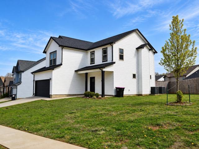 307 Lugano Ln