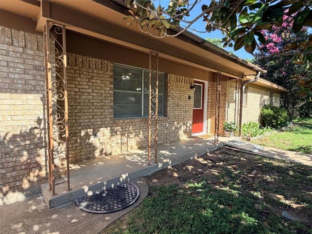 307 N Victor Street