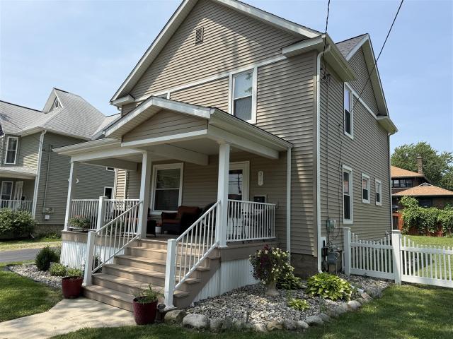 307 Perry Street