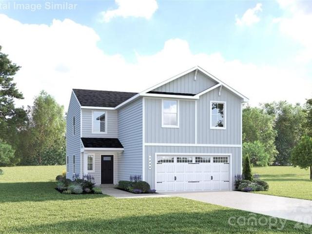 307 Plainwood Dr, Charlotte, NC 28216